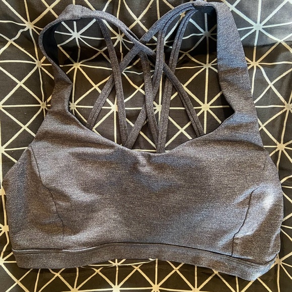 LULULEMON BRA. Size 8 - Picture 2 of 3